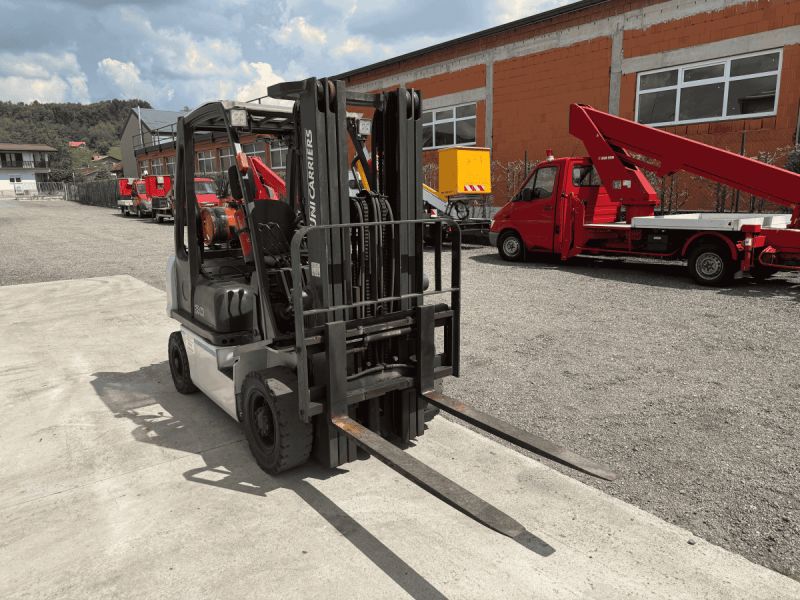 Plinski viličar Nissan 2t 2021.g. 11.500€+pdv - Prodaja, Najam, Cijena