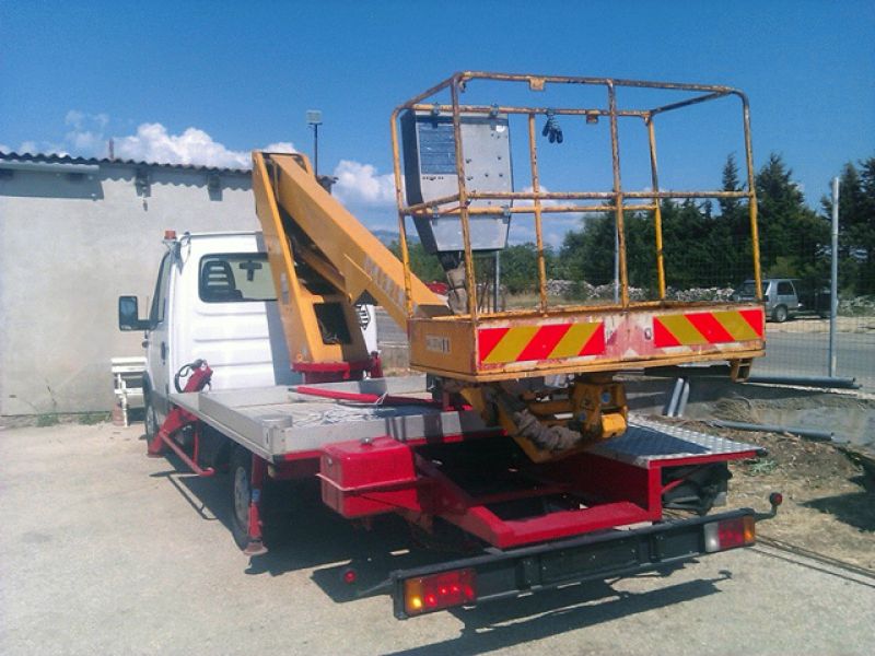 Auto Dizalica Ponuda Rabljeni Strojevi
