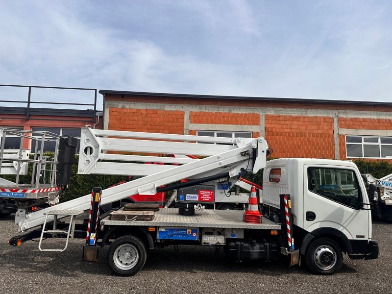 Bucket trucks CTE 20.2 on NISSAN NT400 Cabstar, 35.12 vehicle Price