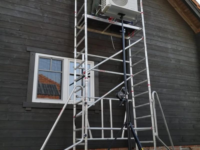 GUIL ELC-710 Crane for Mounting Awnings, Pergolas, Air Conditioners, Duct Air Conditioners, Knauf and Beams Price