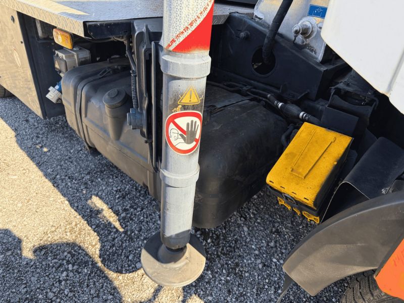 Palfinger P 260 B Telescopic Aerial Platform on NISSAN Vehicle (Category B) Price