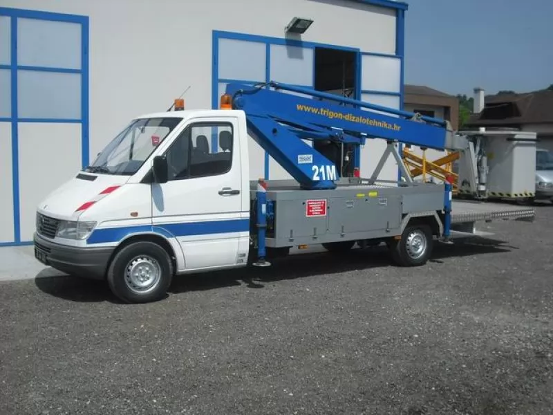 Auto košara DENKA-LIFT DL19T na Mercedes-Benz 308D (max 19,00 m) - Prodaja, Najam, Cijena
