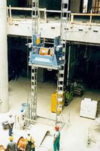 Okomiti geda lift 1500z u visini