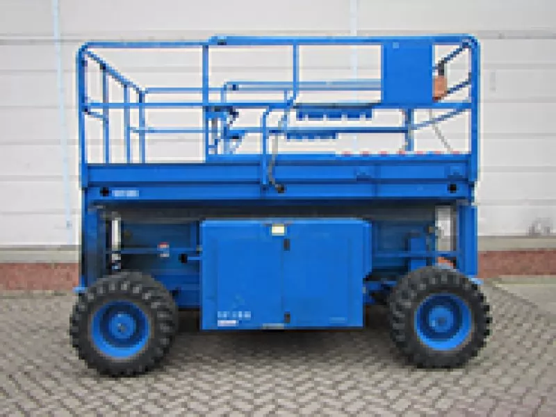 Samohodna-podizna-radna-platforma-jlg 01