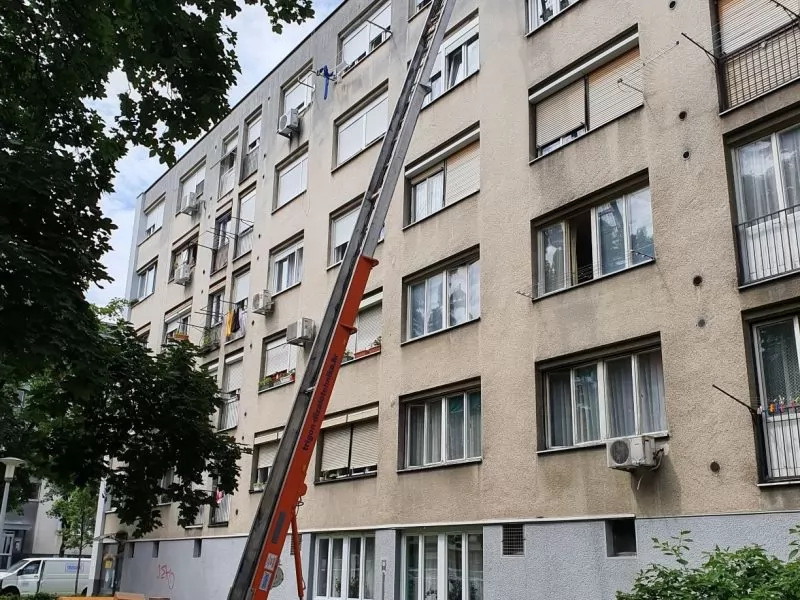 BÖCKER HD 26K građevinski lift - kosi (7,8 – 25,3 m)  - Prodaja, Najam, Cijena