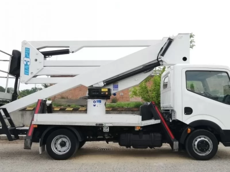 Podizna radna košara SOCAGE, na vozilu NISSAN B kat, (max. 20 m) - Prodaja, Najam, Cijena