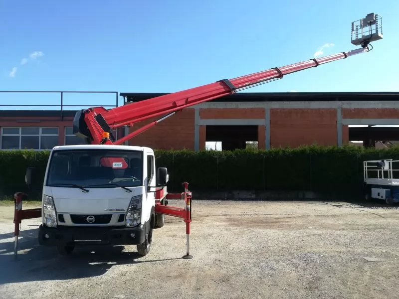 Autokošara Ruthmann TB 270, 27 metara,na vozilu Nissan 2016. godina - Prodaja, Najam, Cijena