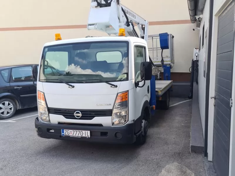 Auto košara 22 metra zglobna CELA Z220 na vozilu Nissan Cabstar 35.12 (B kategorija) - Prodaja, Najam, Cijena