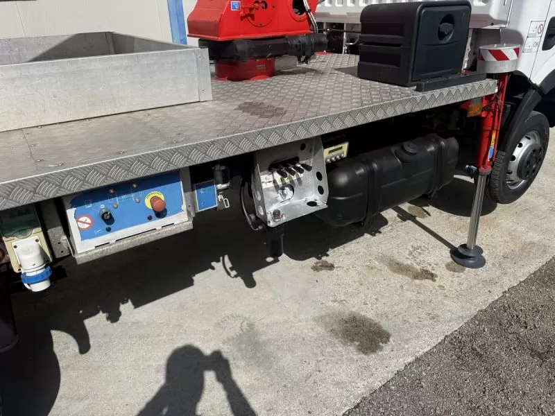 Auto kosara cte b lift 17 na vozilu nissanimg 0393