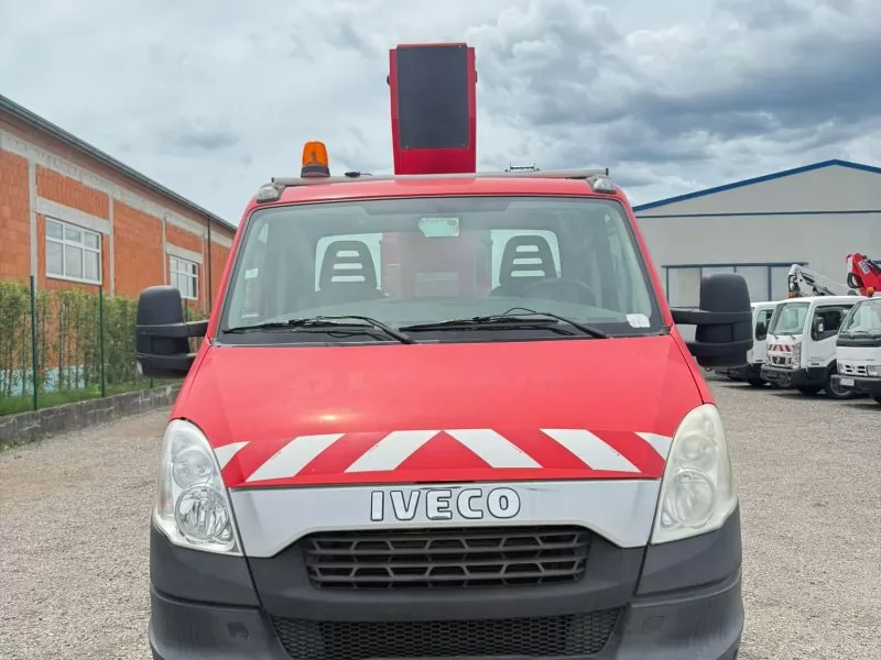 Auto Košara, IVECO DAILY 3,5t, 2013G, 17m Kran - Prodaja, Najam, Cijena
